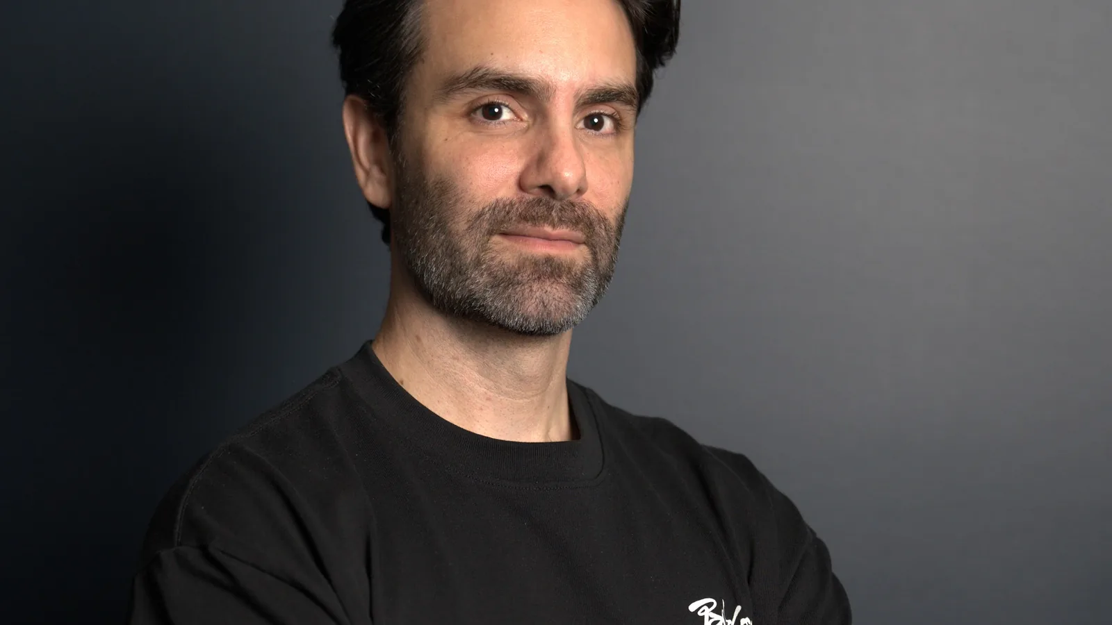 Mo Niaki, founder of PadelCue, explains the three levels.